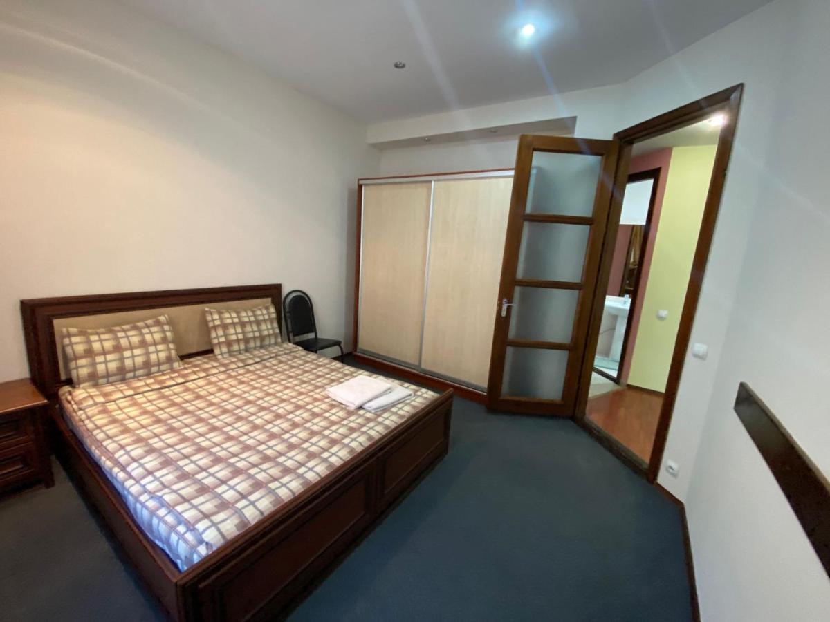 White New Apartments Ultracentral 2-Rooms In The Heart Chisinau Luaran gambar