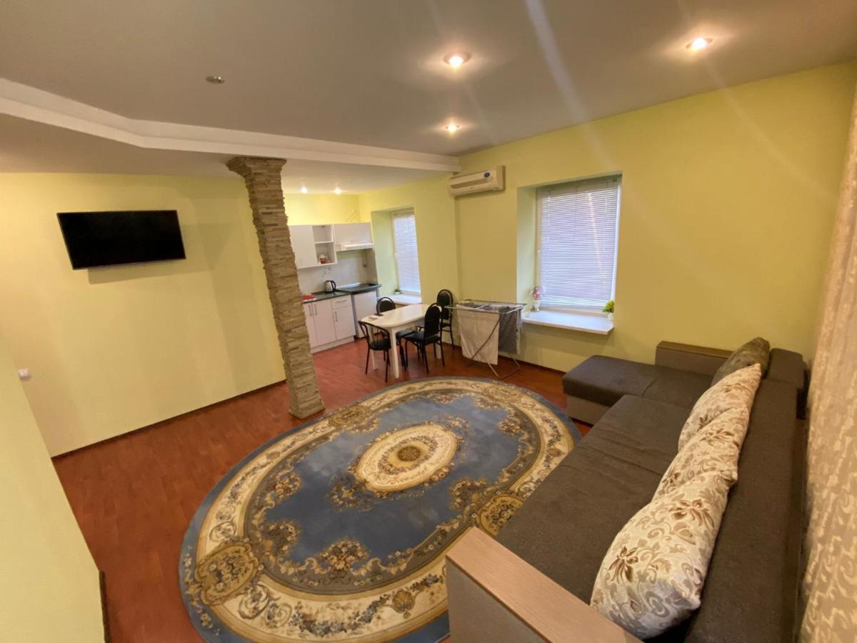 White New Apartments Ultracentral 2-Rooms In The Heart Chisinau Luaran gambar