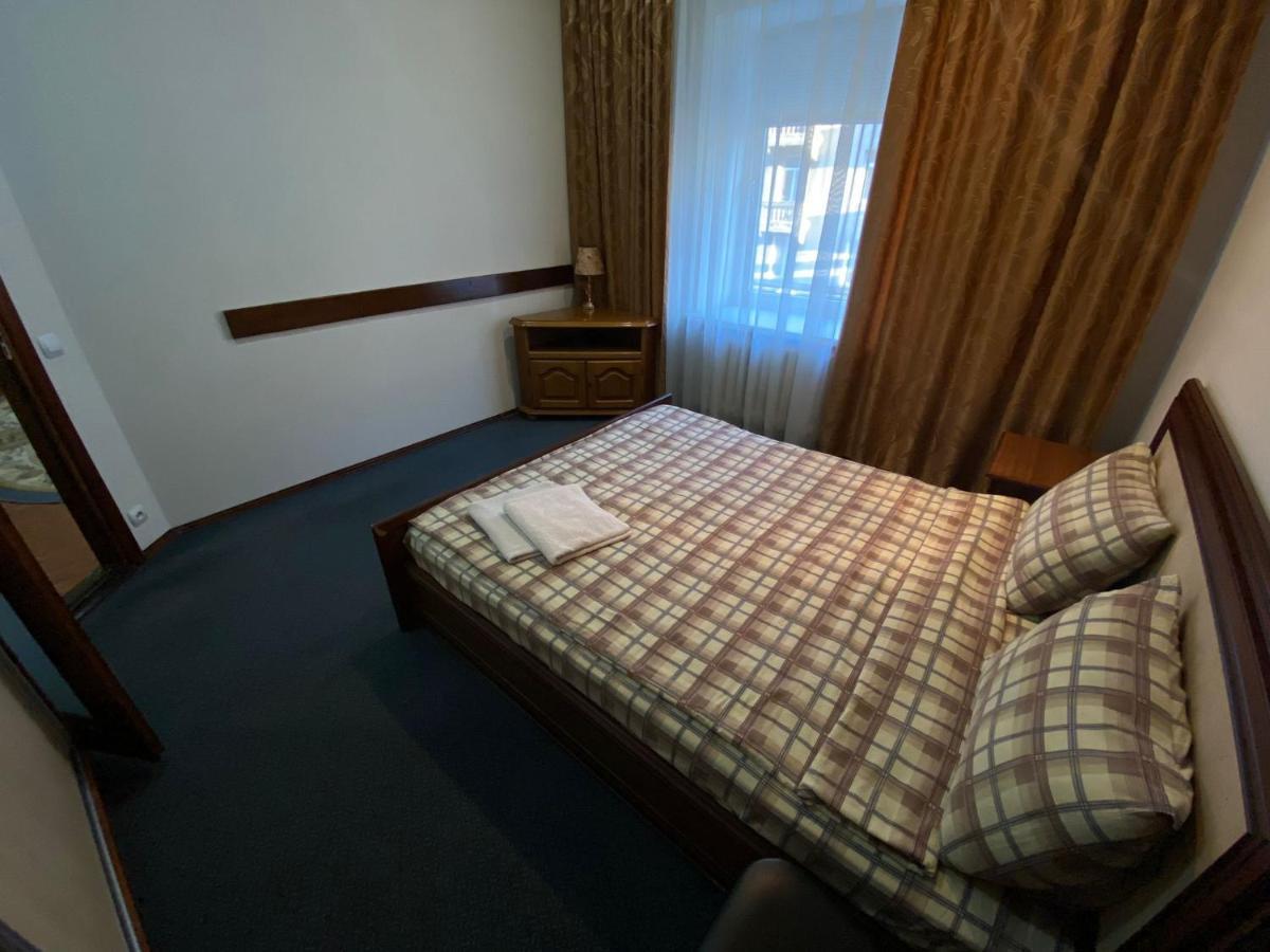 White New Apartments Ultracentral 2-Rooms In The Heart Chisinau Luaran gambar