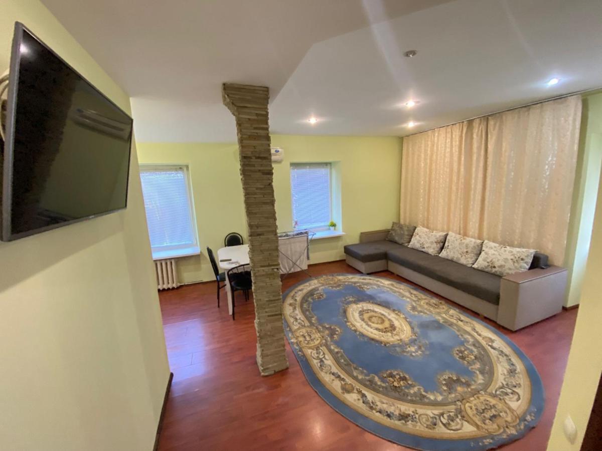 White New Apartments Ultracentral 2-Rooms In The Heart Chisinau Luaran gambar